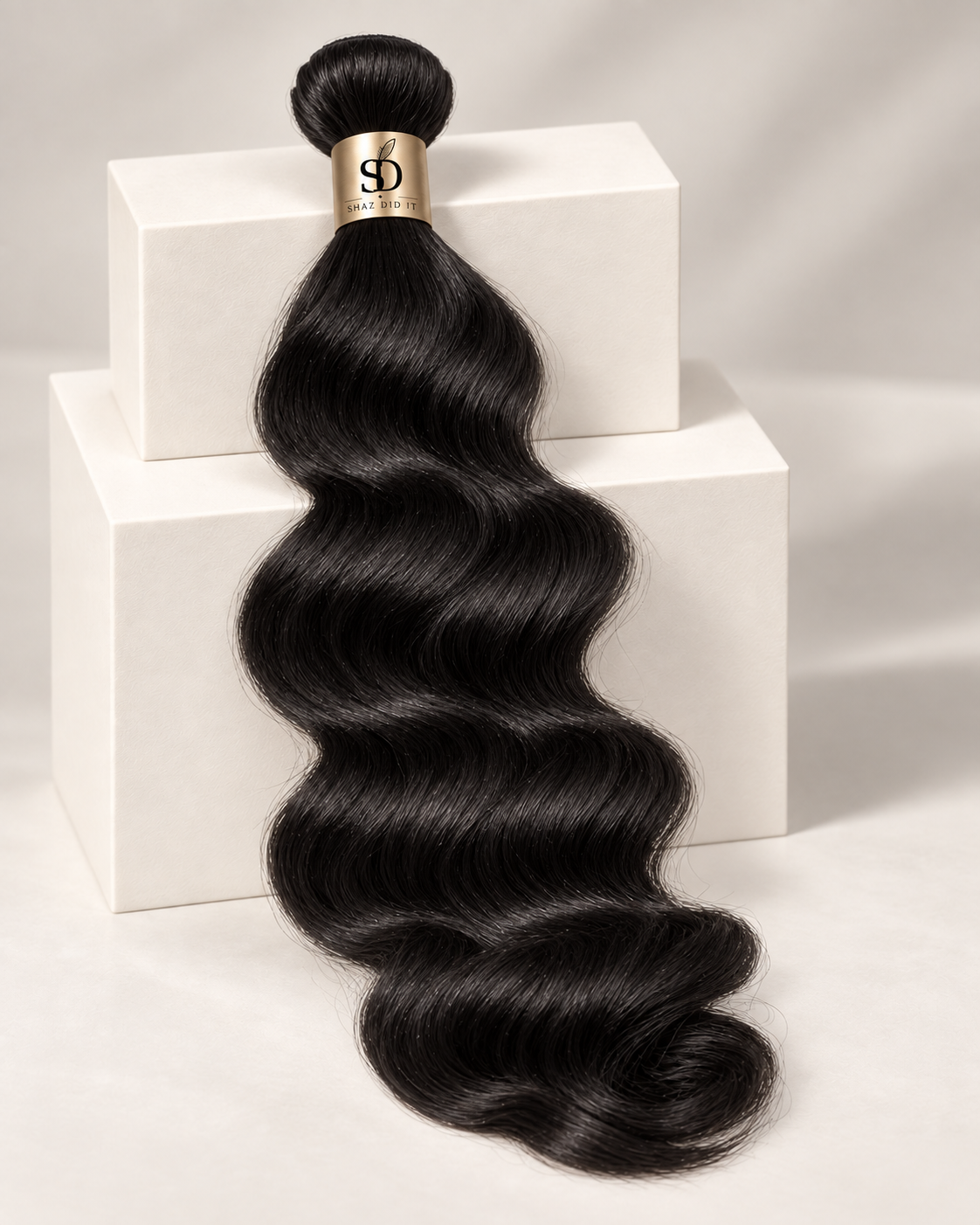 Shaz Did It Gold Collection Virgin Loose Wave hair bundle with branded gold band